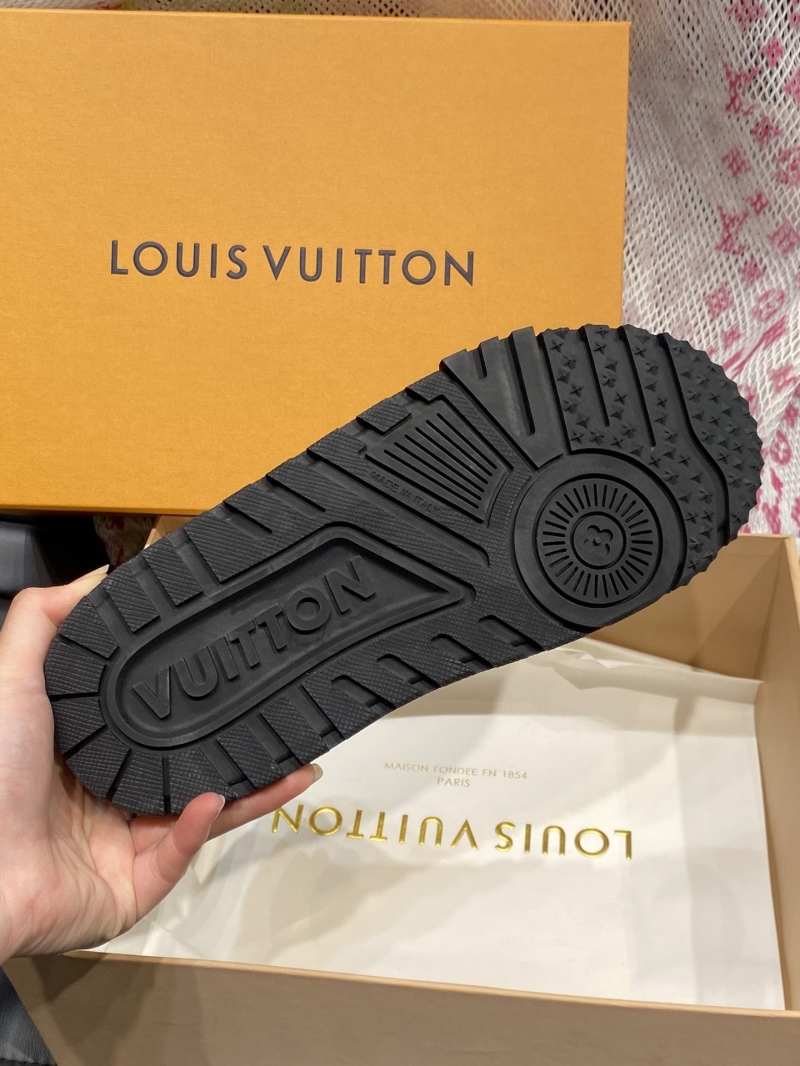 Louis Vuitton Sneakers